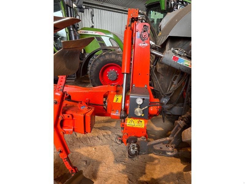 Pflug Türe ait Kuhn MM182-7T, Gebrauchtmaschine içinde ANTIGNY (resim 5)
