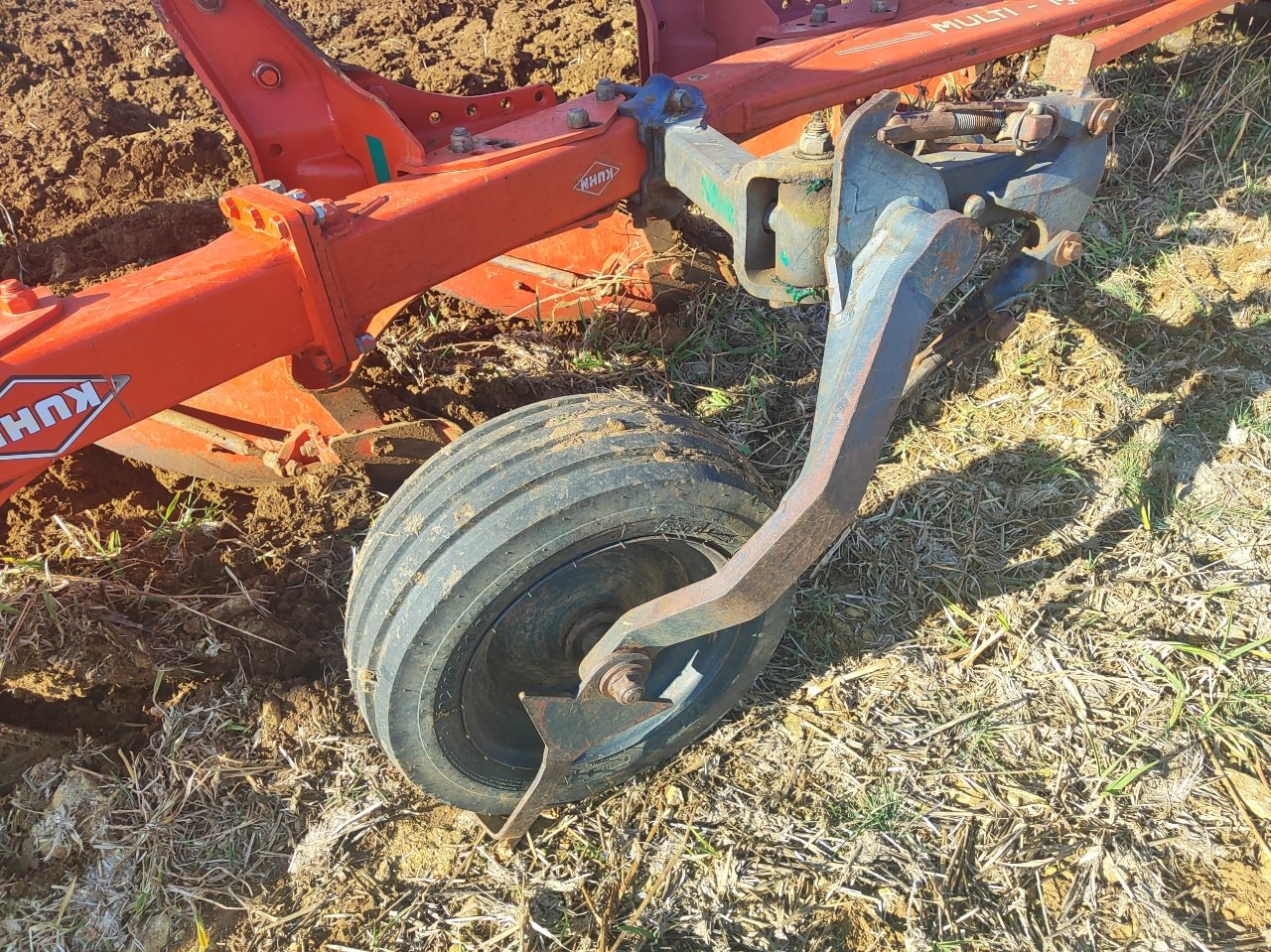 Pflug типа Kuhn Multi master 121, Gebrauchtmaschine в Eton (Фотография 2)