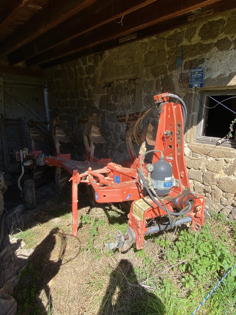Pflug tip Kuhn Multi-Master 121, Gebrauchtmaschine in VERNOUX EN VIVARAIS (Poză 1)