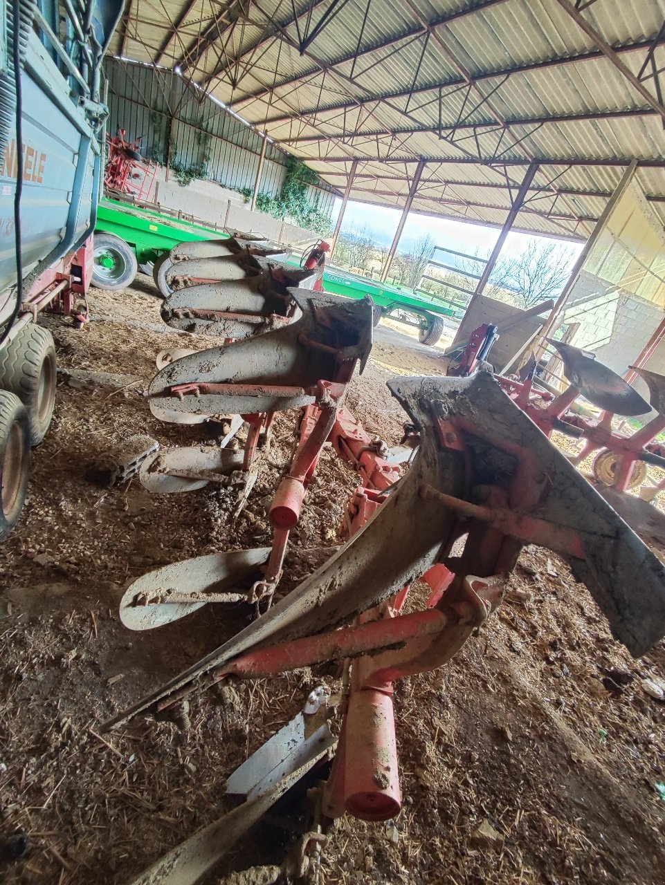 Pflug от тип Kuhn Multi master 122, Gebrauchtmaschine в Saint-Nabord (Снимка 5)