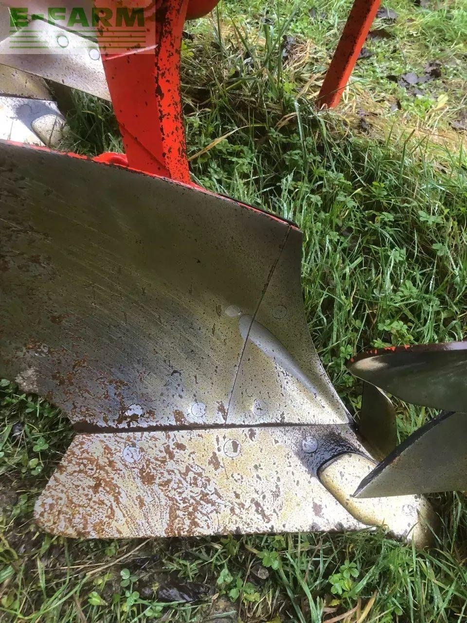 Pflug du type Kuhn multimaster 122, Gebrauchtmaschine en CHAUVONCOURT (Photo 8)