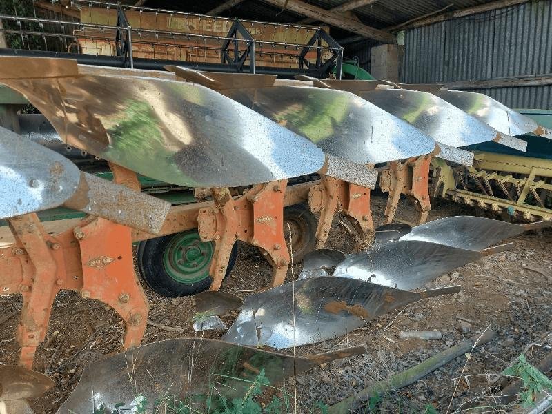 Pflug typu Kuhn VARI-M 121, Gebrauchtmaschine w STENAY (Zdjęcie 1)