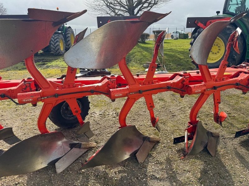 Pflug za tip Kuhn VARI-M 152, Gebrauchtmaschine u PITHIVIERS Cedex (Slika 10)