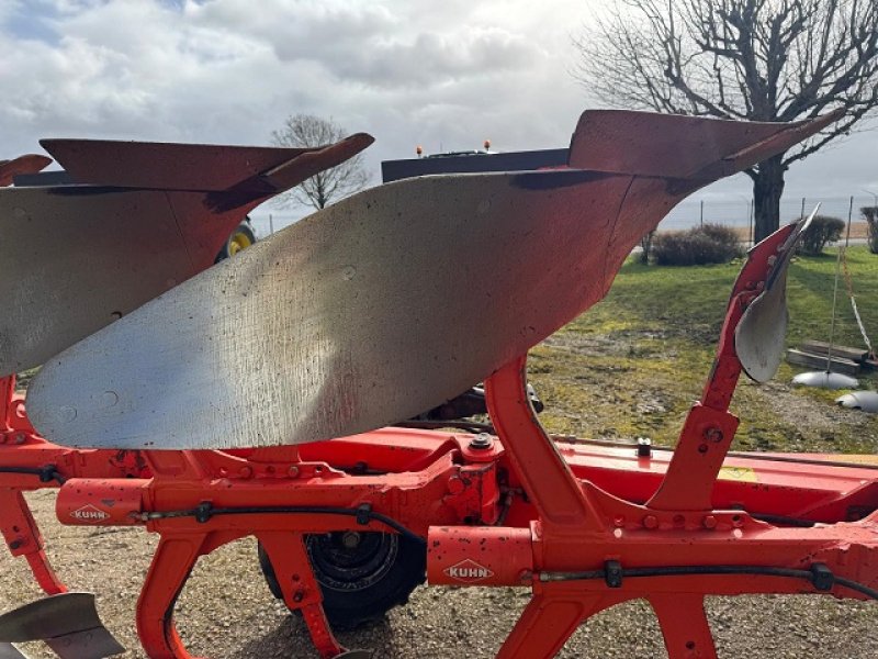 Pflug za tip Kuhn VARI-M 152, Gebrauchtmaschine u PITHIVIERS Cedex (Slika 11)