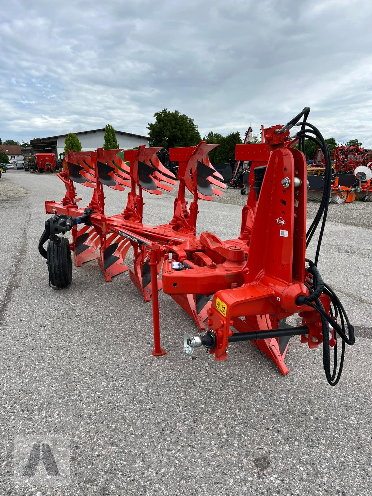 Pflug des Typs Kuhn Vari-Master 113 5, Neumaschine in Antdorf (Bild 6)
