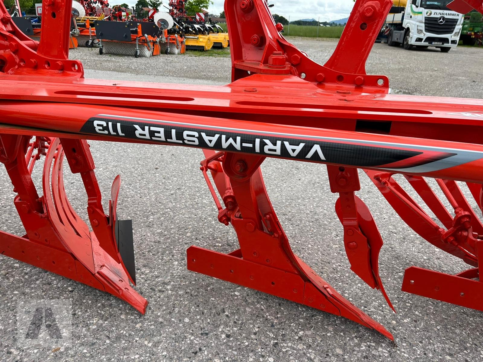 Pflug des Typs Kuhn Vari-Master 113 5, Neumaschine in Antdorf (Bild 7)
