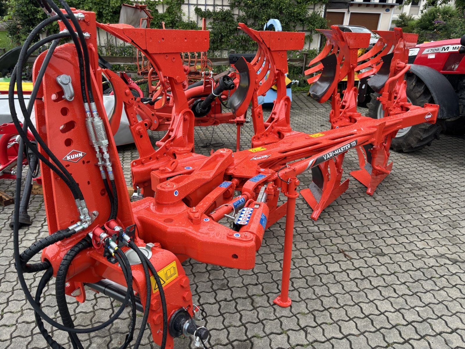 Pflug of the type Kuhn Vari Master 113, Neumaschine in Amerang (Picture 3)