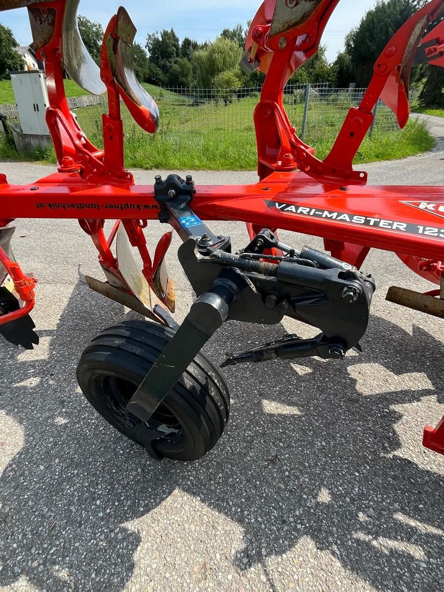 Pflug typu Kuhn Vari Master 123, Gebrauchtmaschine v Pischelsdorf am Engelbach (Obrázek 7)