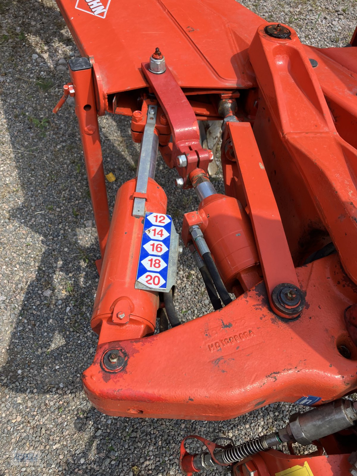 Pflug типа Kuhn Vari Master 123, Gebrauchtmaschine в Salching bei Straubing (Фотография 7)