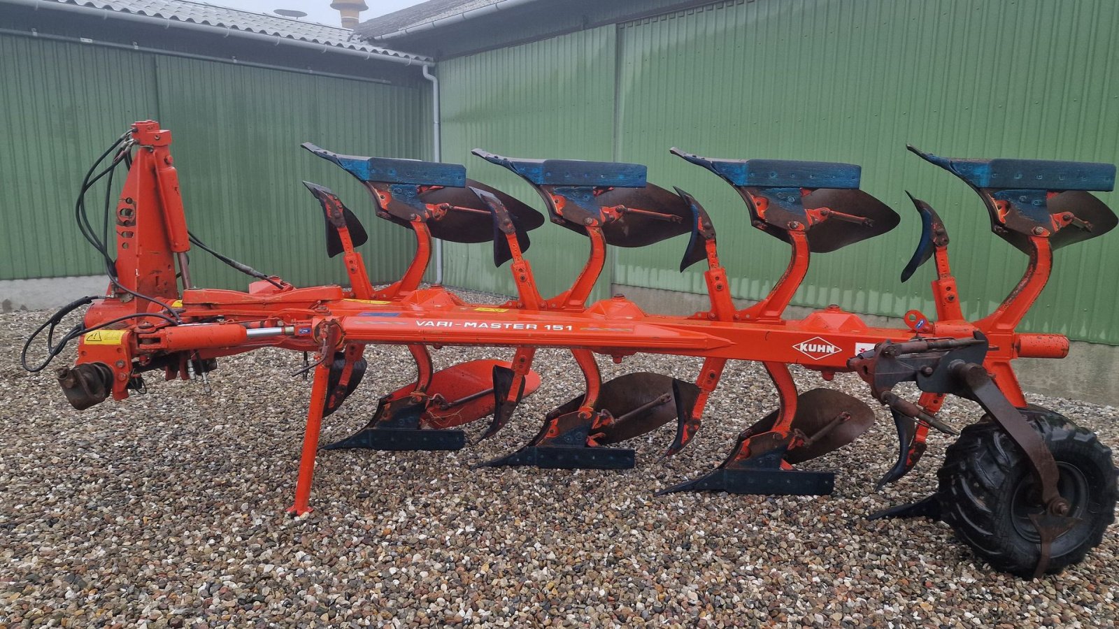 Pflug za tip Kuhn Vari-Master 151 4 fure, Gebrauchtmaschine u Rønnede (Slika 1)