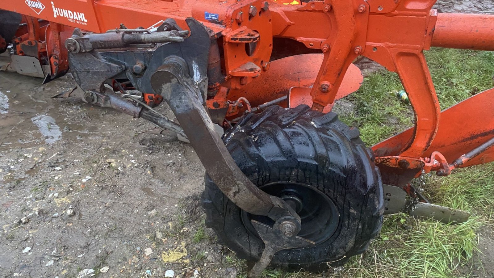 Pflug des Typs Kuhn Vari-Master 151 x 5 fure, Gebrauchtmaschine in øster ulslev (Bild 5)