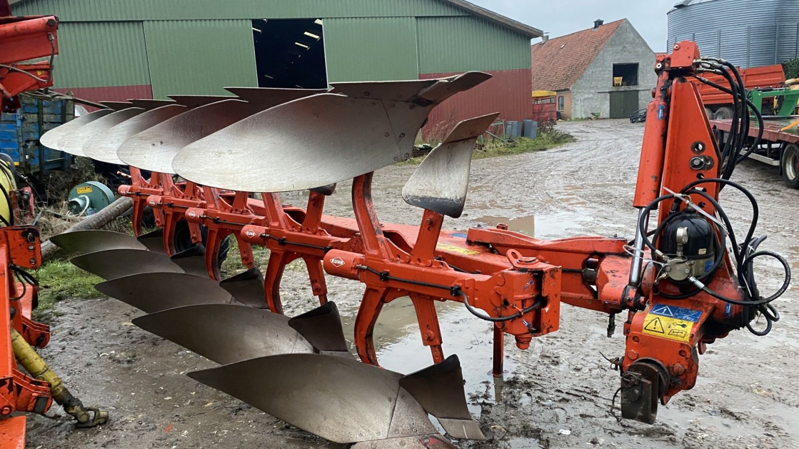 Pflug des Typs Kuhn Vari-Master 151 x 5 fure, Gebrauchtmaschine in øster ulslev (Bild 2)