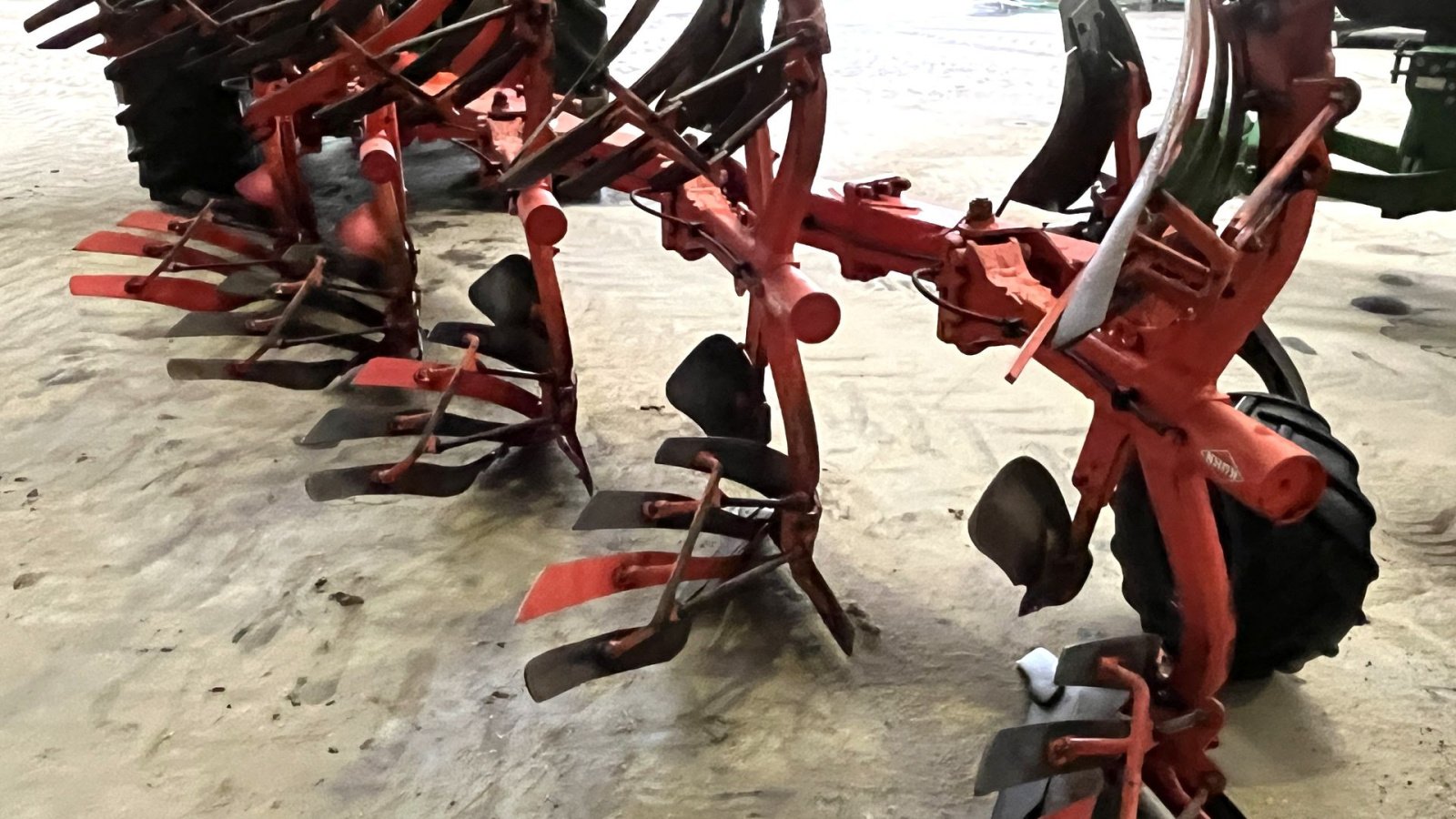 Pflug of the type Kuhn Vari-Master 152 5 furet Risteplov VM 152, Gebrauchtmaschine in Borre (Picture 4)