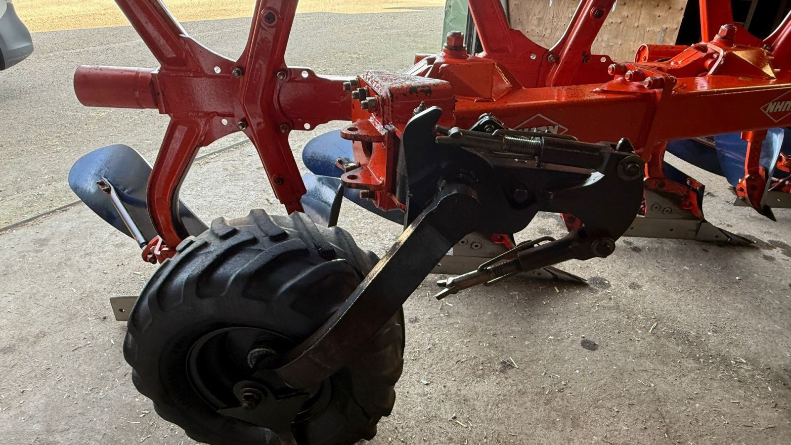 Pflug typu Kuhn Vari master 152, Gebrauchtmaschine w Brørup (Zdjęcie 3)