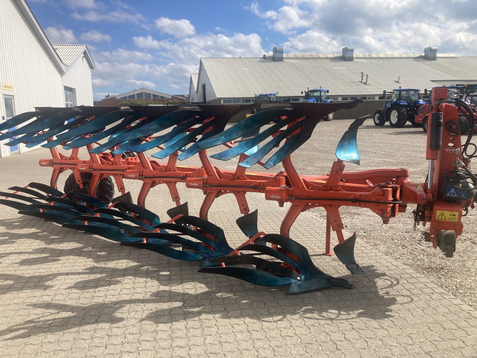 Pflug des Typs Kuhn VARI-MASTER 153 4+1, Gebrauchtmaschine in Thisted (Bild 2)