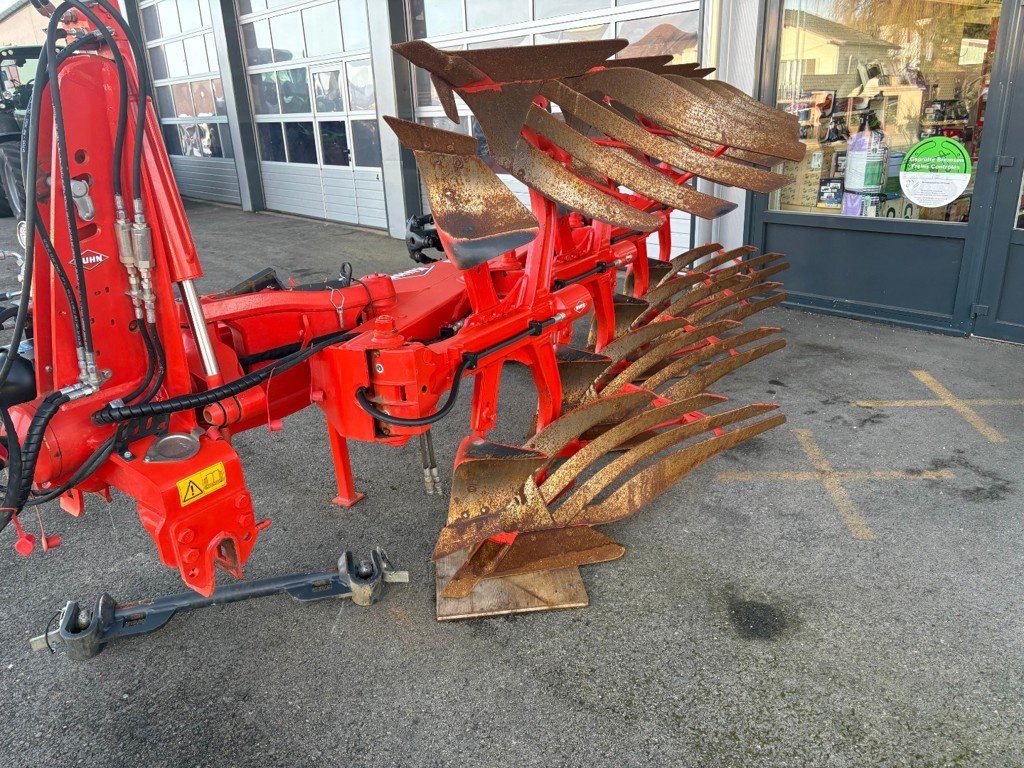 Pflug tipa Kuhn Vari Master 153 4 E NSH, Ausstellungsmaschine u Courtedoux (Slika 1)