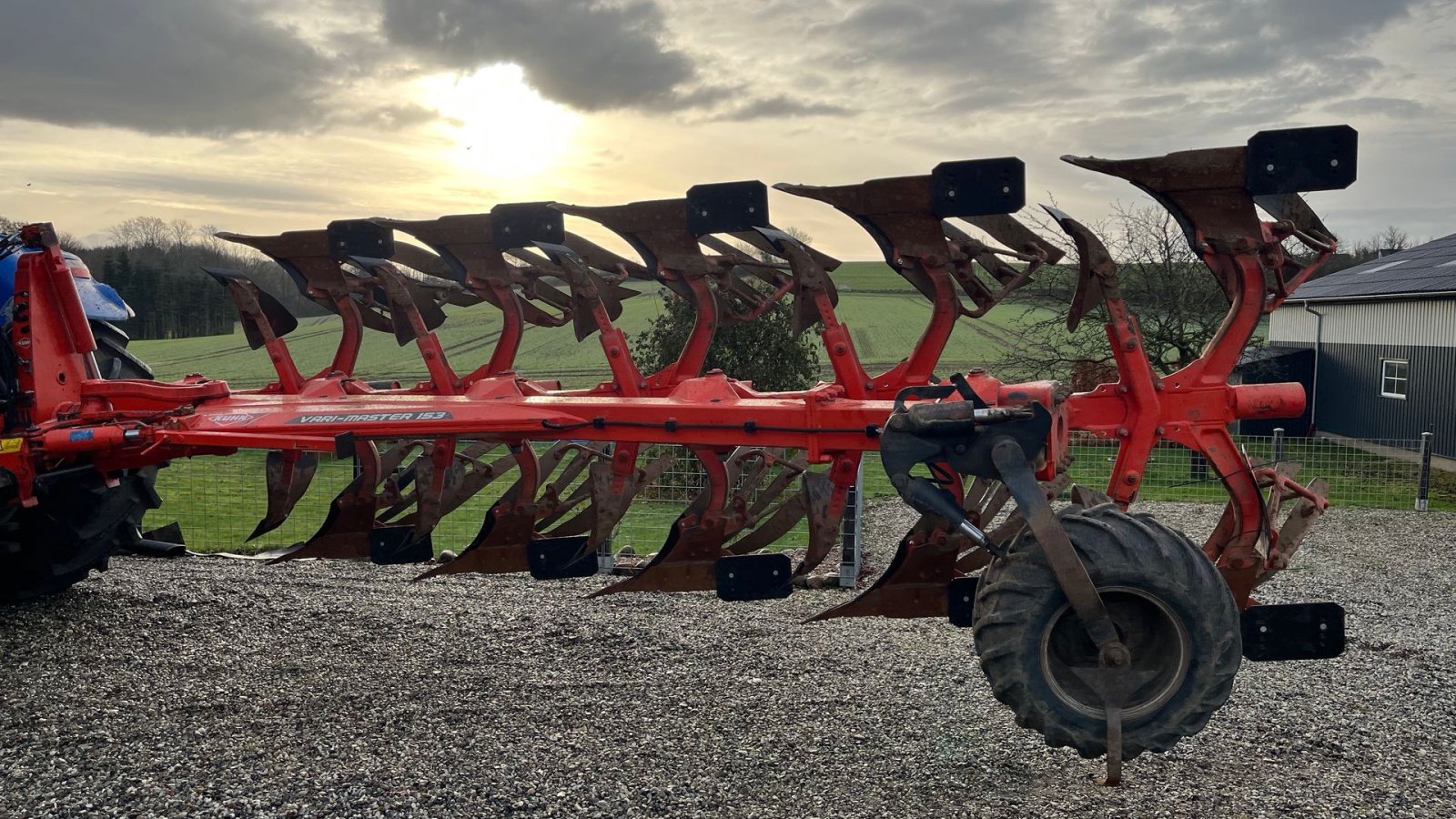 Pflug of the type Kuhn Vari-Master 153 Køreklar + Hy. Landhjul, Gebrauchtmaschine in Vejle (Picture 1)