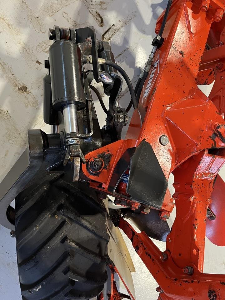 Pflug van het type Kuhn VARI-MASTER 153 NSH, Gebrauchtmaschine in Skjern (Foto 4)