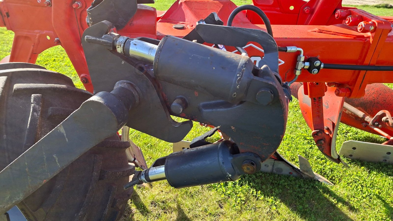 Pflug du type Kuhn Vari-Master 153, Gebrauchtmaschine en Nykøbing Mors (Photo 17)