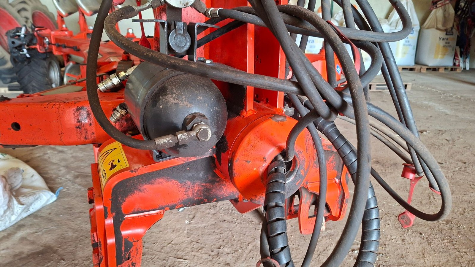 Pflug du type Kuhn Vari-Master 153, Gebrauchtmaschine en Nykøbing Mors (Photo 23)