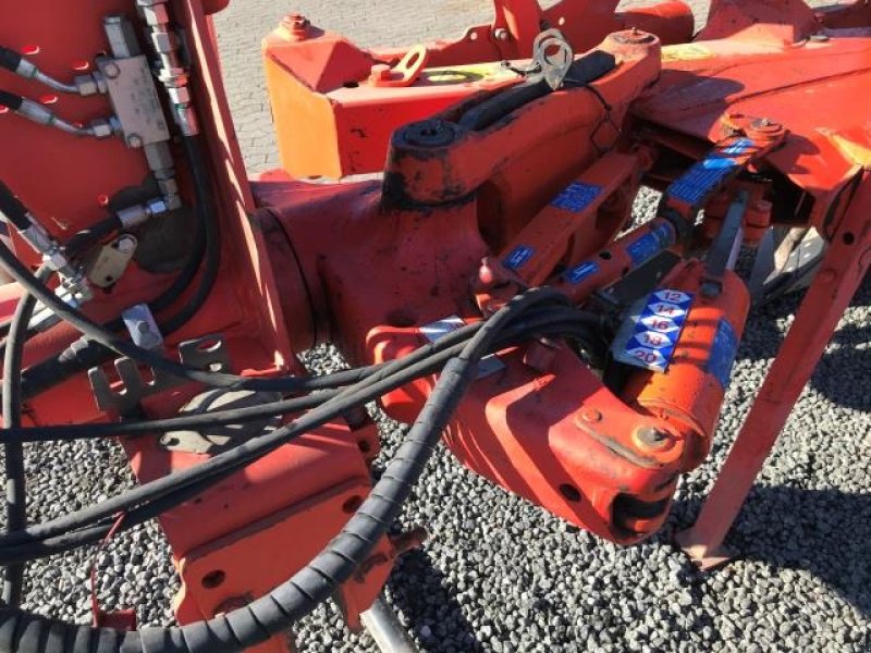 Pflug typu Kuhn VARI MASTER 153, Gebrauchtmaschine w Middelfart (Zdjęcie 7)