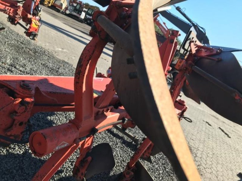 Pflug typu Kuhn VARI MASTER 153, Gebrauchtmaschine w Middelfart (Zdjęcie 11)