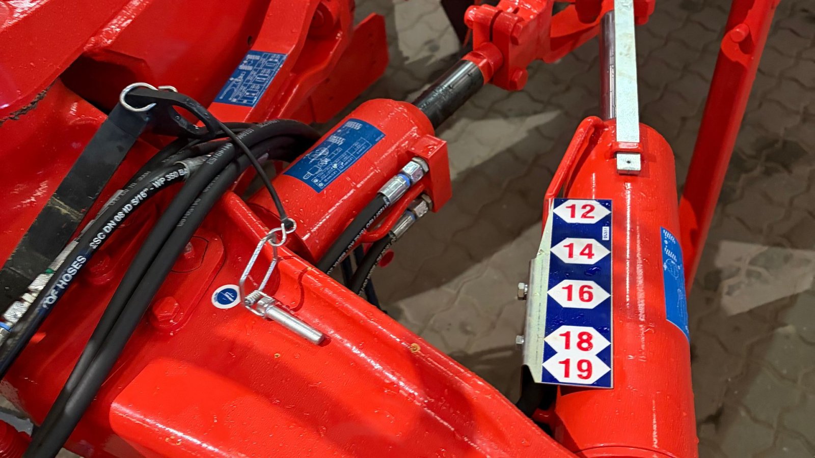 Pflug типа Kuhn Vari Master 183 NSH 6 Furet, Gebrauchtmaschine в Tinglev (Фотография 6)