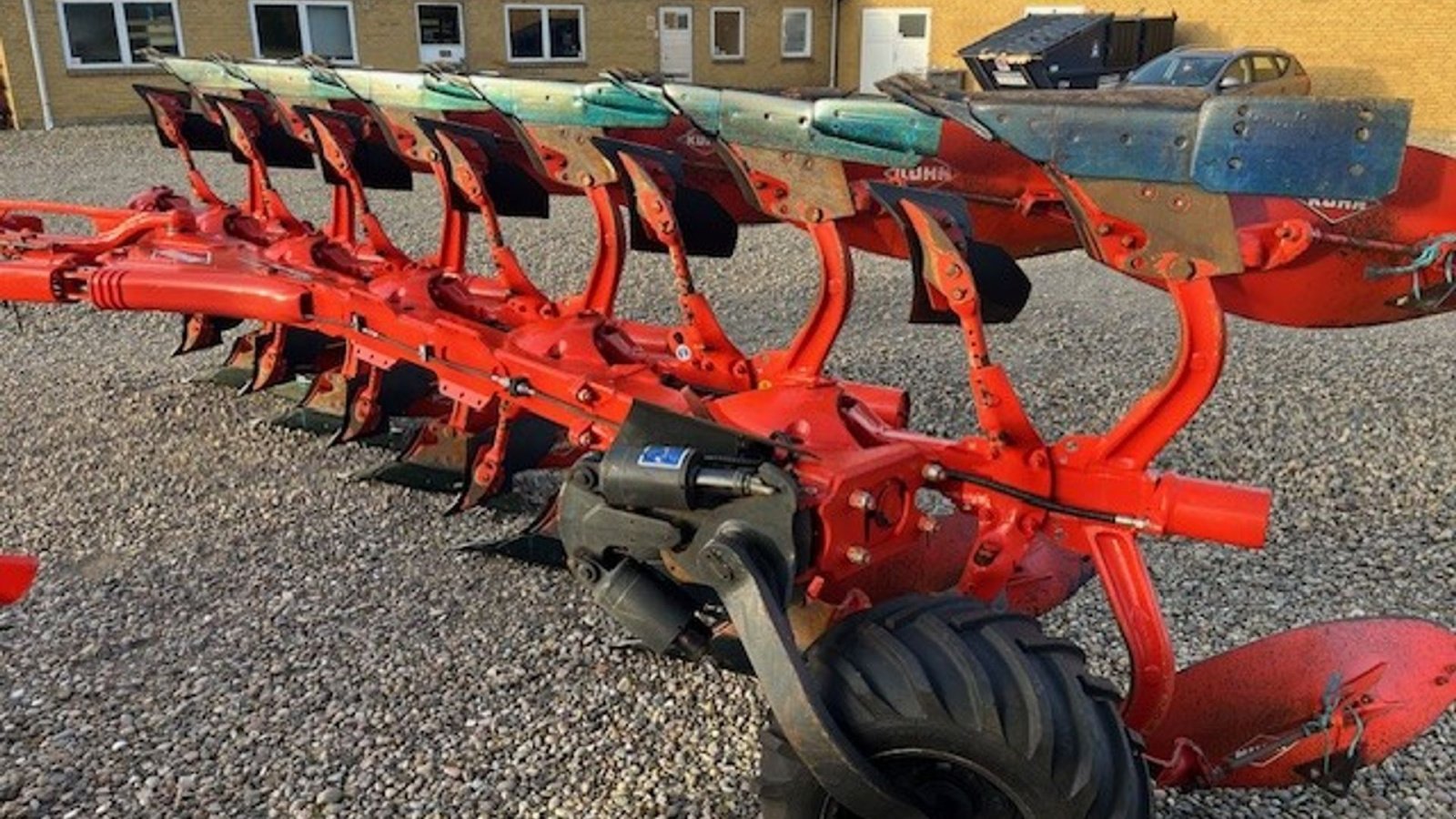 Pflug типа Kuhn Vari-Master L, Gebrauchtmaschine в Skærbæk (Фотография 3)