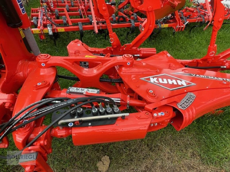 Pflug of the type Kuhn Vari Master L5, Neumaschine in Hohenburg (Picture 4)
