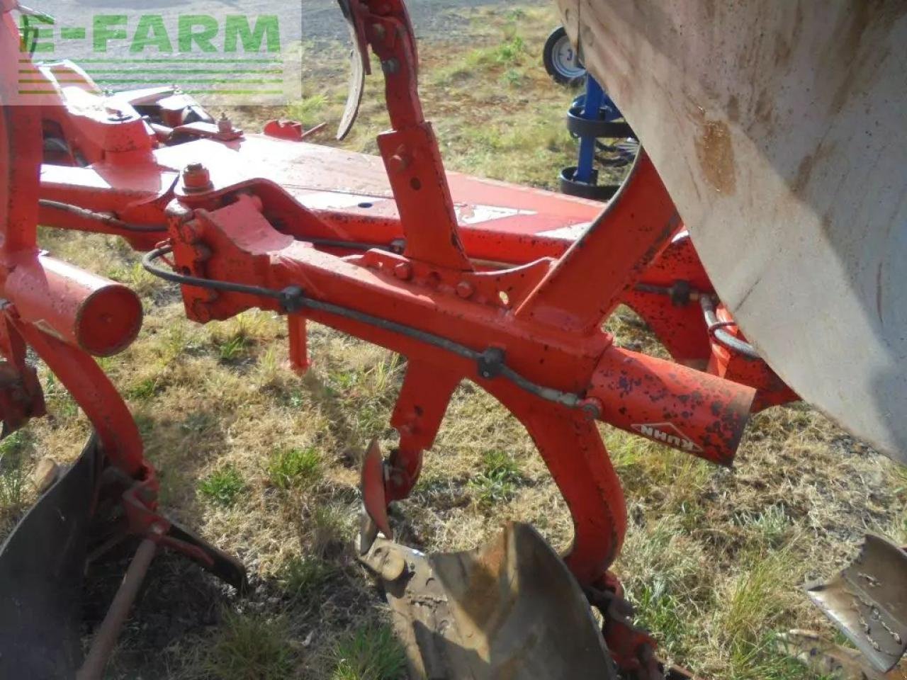 Pflug du type Kuhn varimaster 120, Gebrauchtmaschine en Authon (Photo 9)