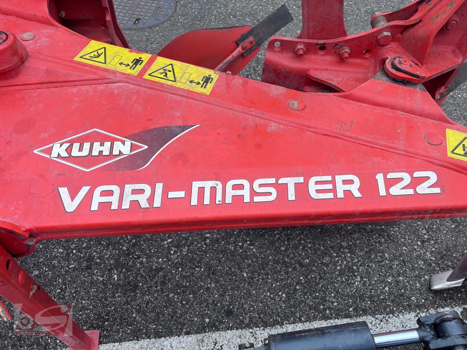 Pflug typu Kuhn Varimaster 122 - Variopflug!, Gebrauchtmaschine v Offenhausen (Obrázek 12)