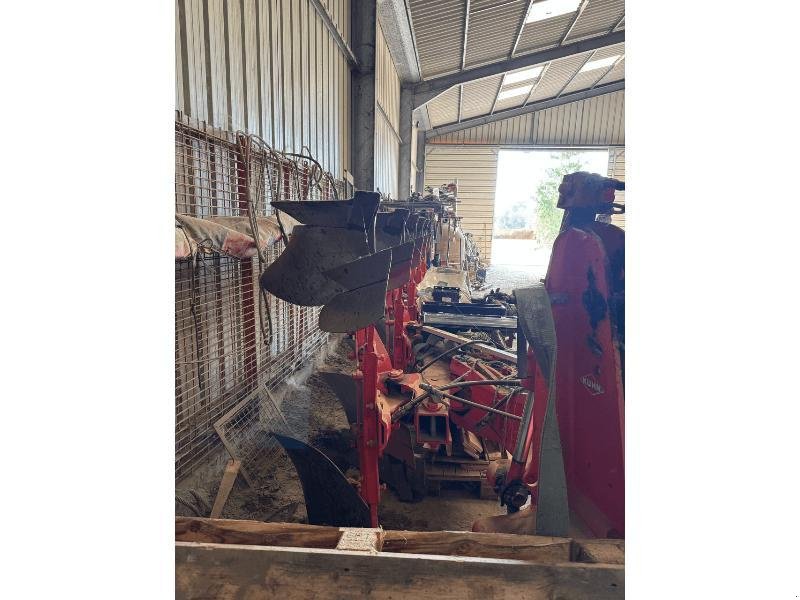 Pflug del tipo Kuhn VARIMASTER 123, Gebrauchtmaschine In ESCAUDOEUVRES (Immagine 1)