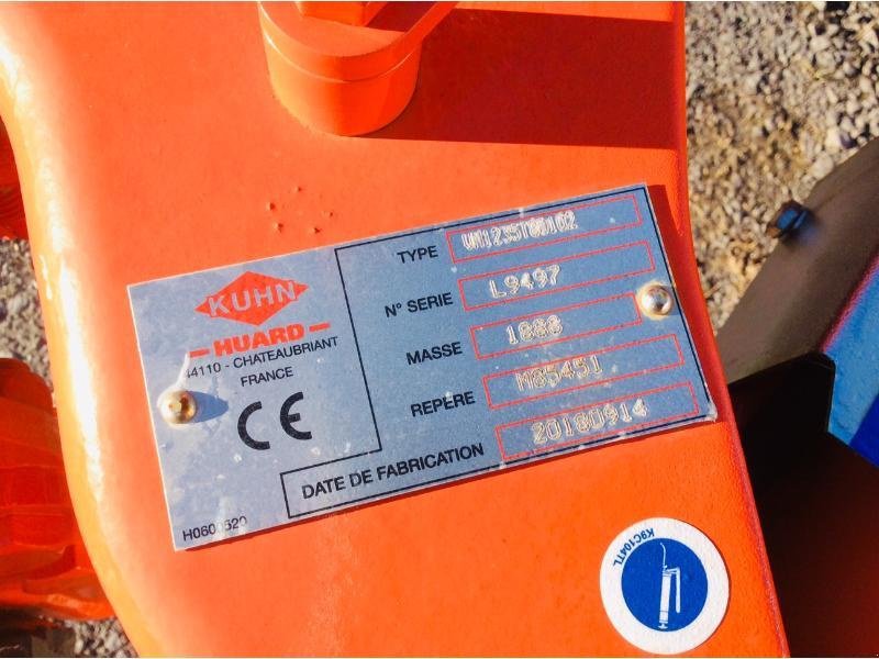 Pflug typu Kuhn VARIMASTER 123, Gebrauchtmaschine v ESCAUDOEUVRES (Obrázek 2)