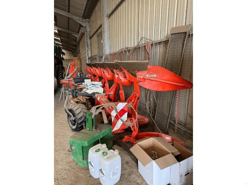 Pflug del tipo Kuhn VARIMASTER 123, Gebrauchtmaschine In ESCAUDOEUVRES (Immagine 2)