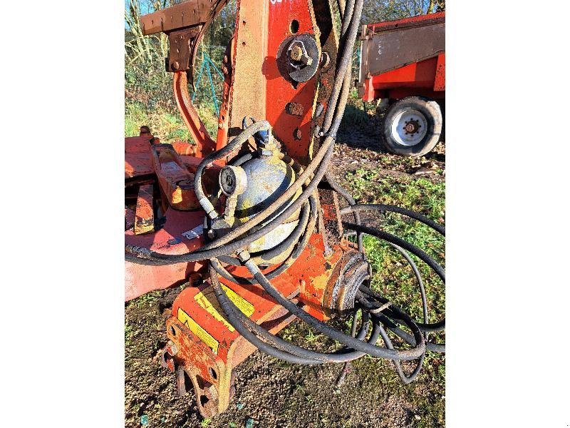 Pflug Türe ait Kuhn VARIMASTER 150, Gebrauchtmaschine içinde PLUMELEC (resim 7)