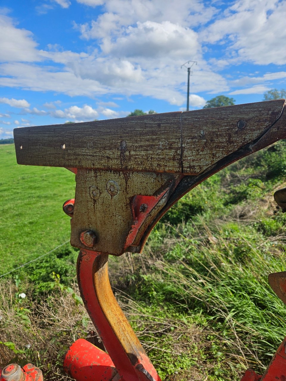 Pflug от тип Kuhn Varimaster 152, Gebrauchtmaschine в MANDRES-SUR-VAIR (Снимка 9)