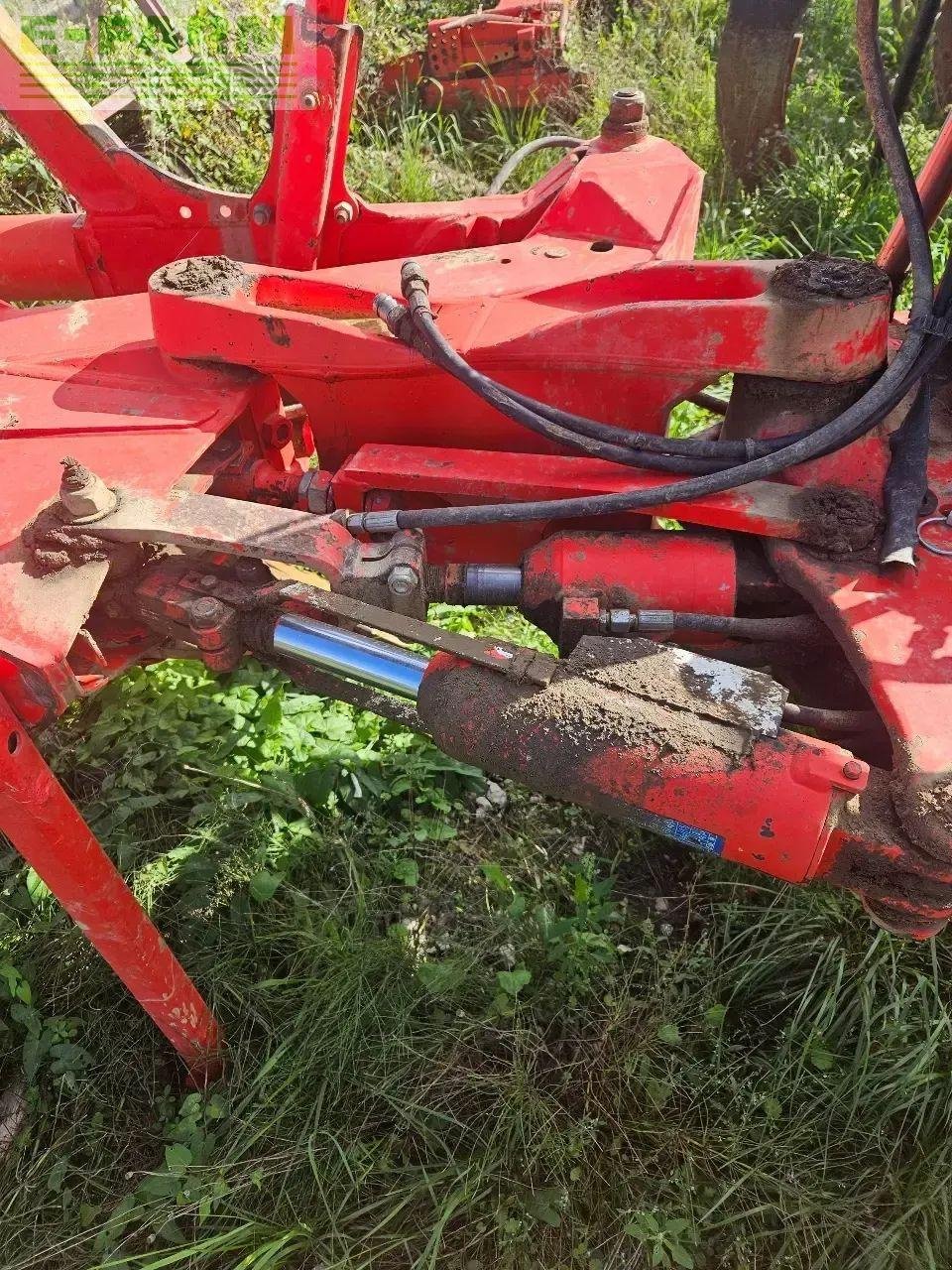 Pflug Türe ait Kuhn varimaster 152, Gebrauchtmaschine içinde CHAUVONCOURT (resim 7)