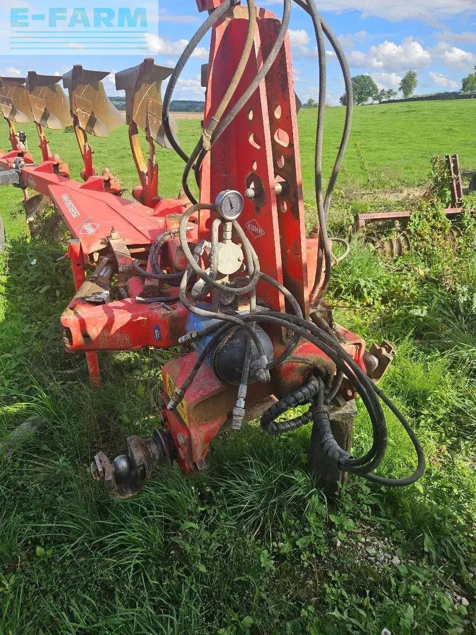 Pflug typu Kuhn varimaster 152, Gebrauchtmaschine v CHAUVONCOURT (Obrázek 3)
