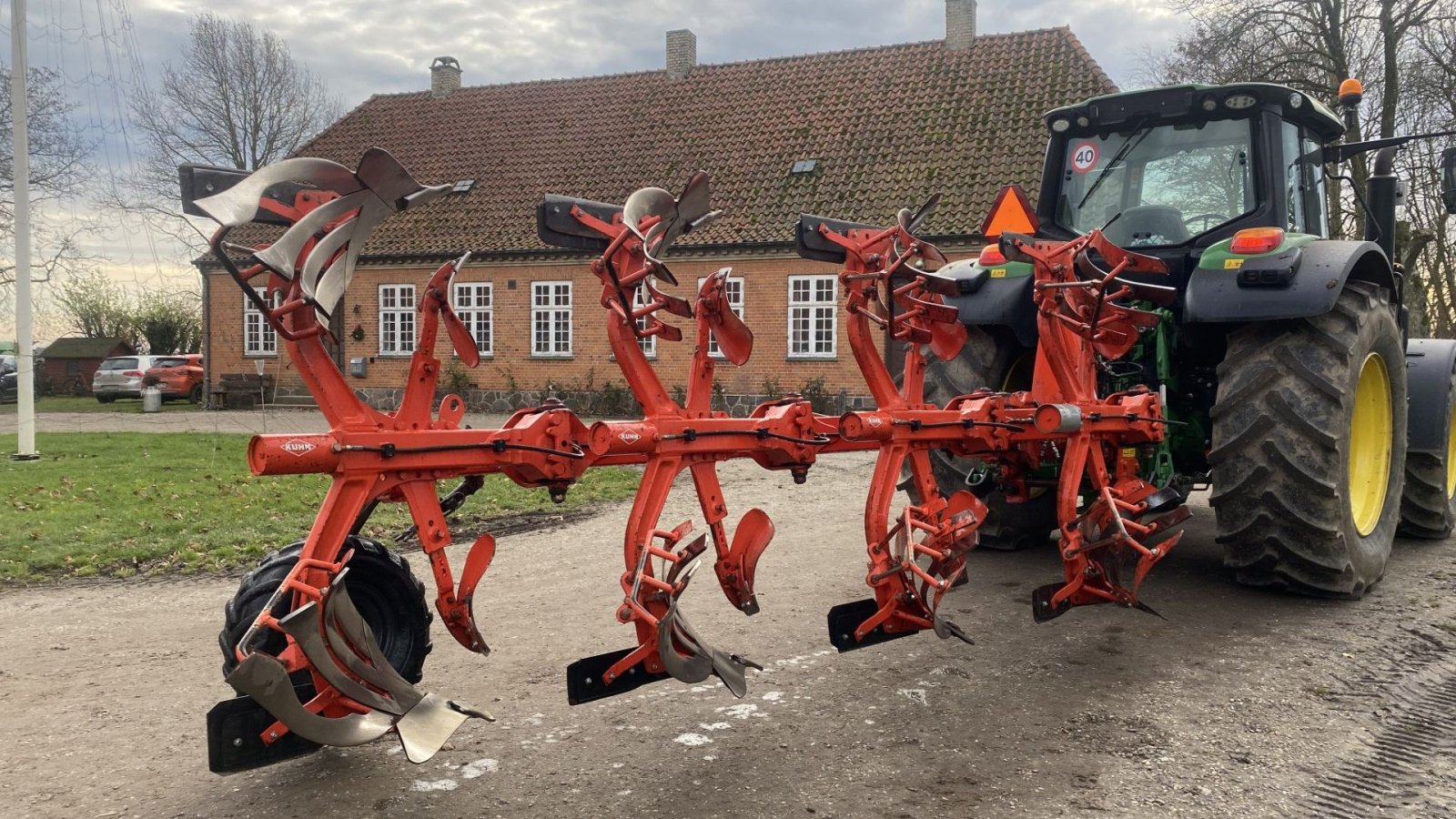 Pflug a típus Kuhn VARIMASTER 152, Gebrauchtmaschine ekkor: øster ulslev (Kép 3)