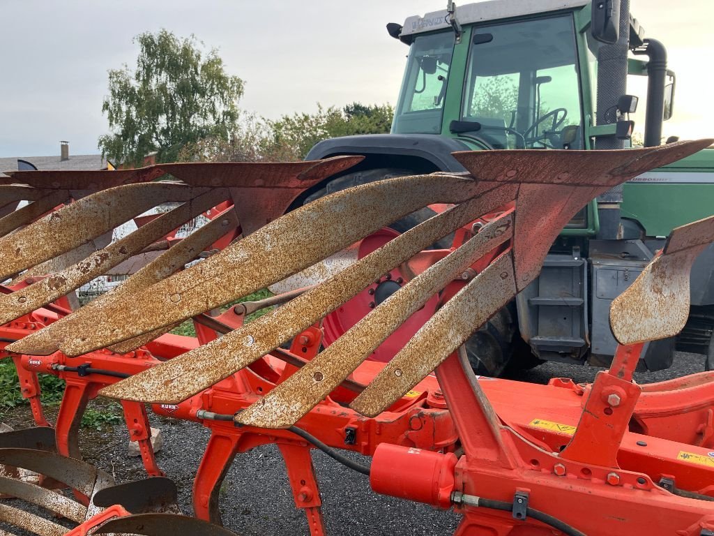 Pflug del tipo Kuhn VARIMASTER 153, Gebrauchtmaschine In MORLHON LE HAUT (Immagine 7)