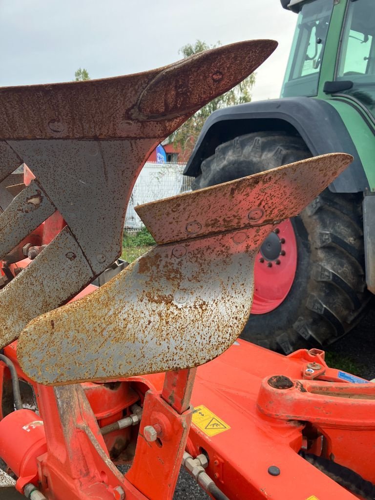 Pflug del tipo Kuhn VARIMASTER 153, Gebrauchtmaschine In MORLHON LE HAUT (Immagine 9)