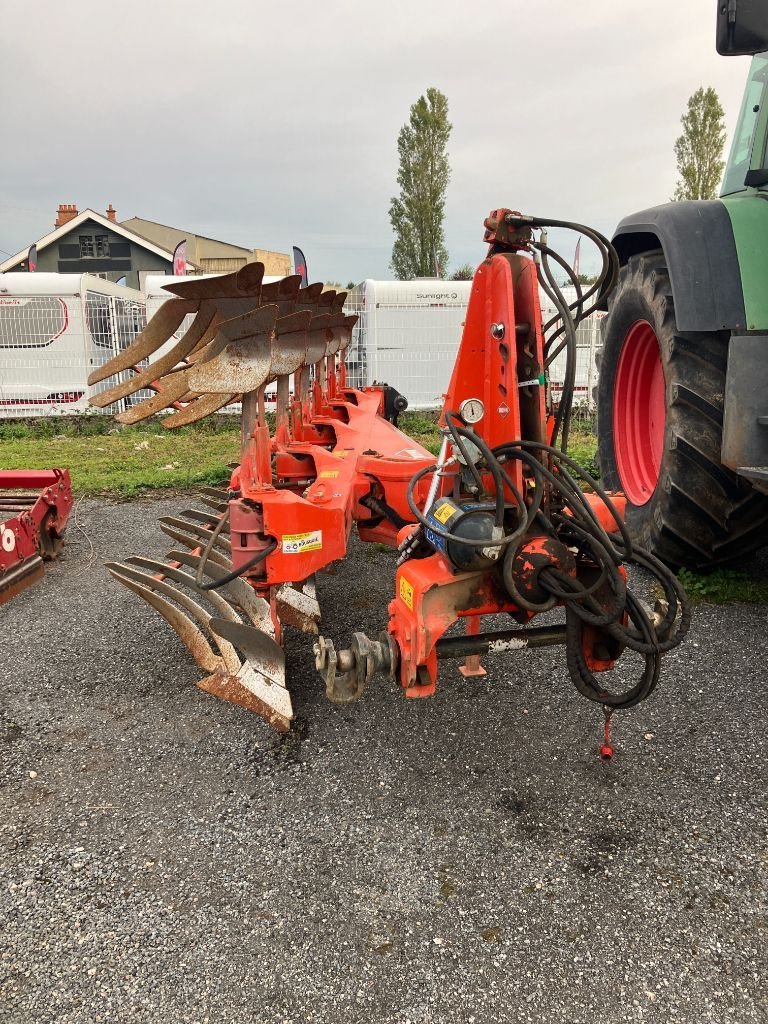 Pflug del tipo Kuhn VARIMASTER 153, Gebrauchtmaschine In MORLHON LE HAUT (Immagine 2)