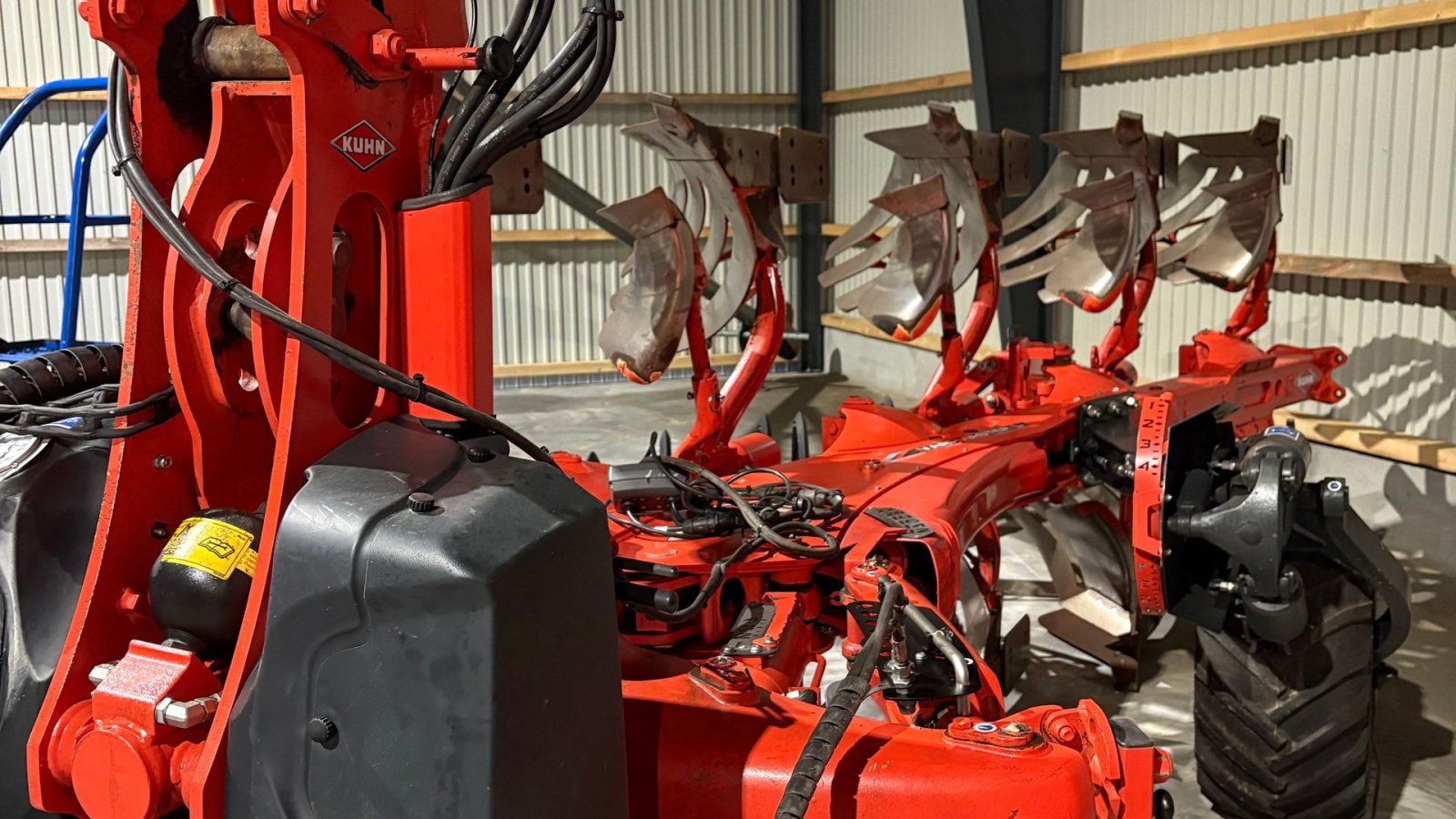 Pflug of the type Kuhn Varimaster L Med pakker på - plovet 500 ha, Gebrauchtmaschine in Løgstør (Picture 7)