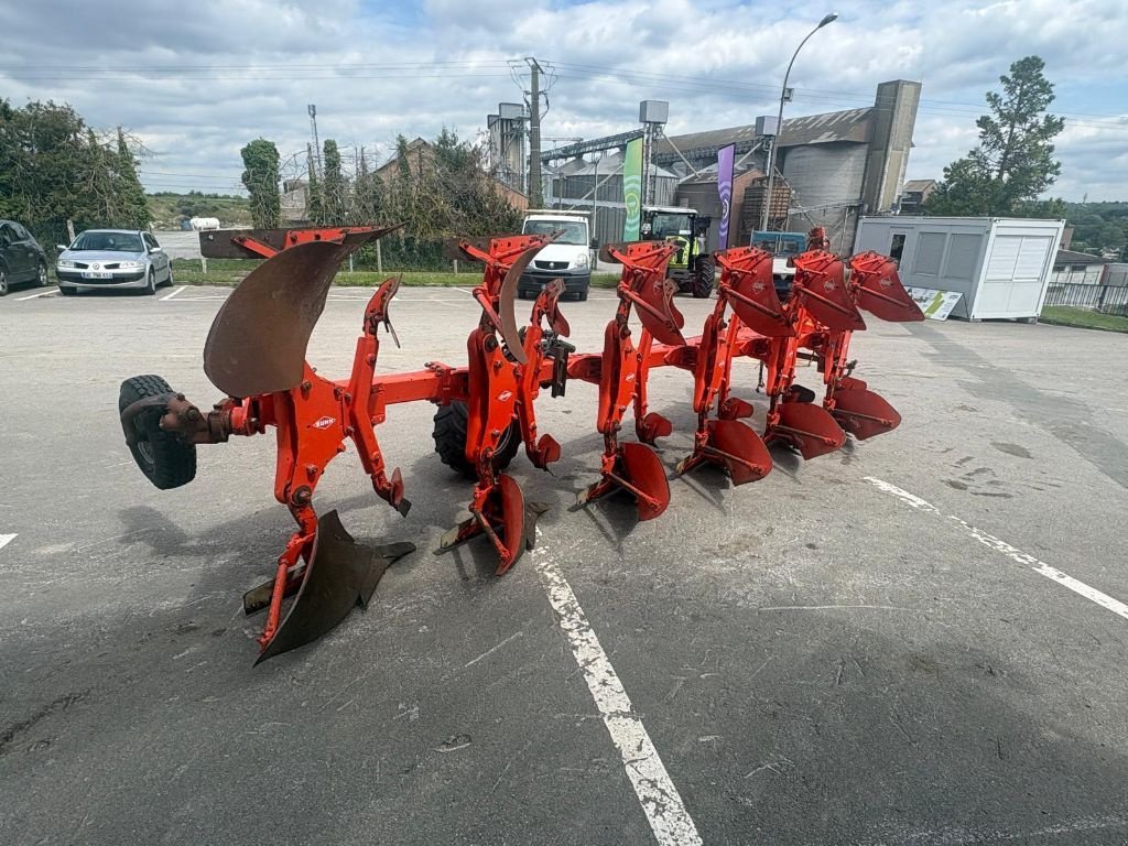 Pflug za tip Kuhn Varimaster, Gebrauchtmaschine u SALEUX (Slika 8)