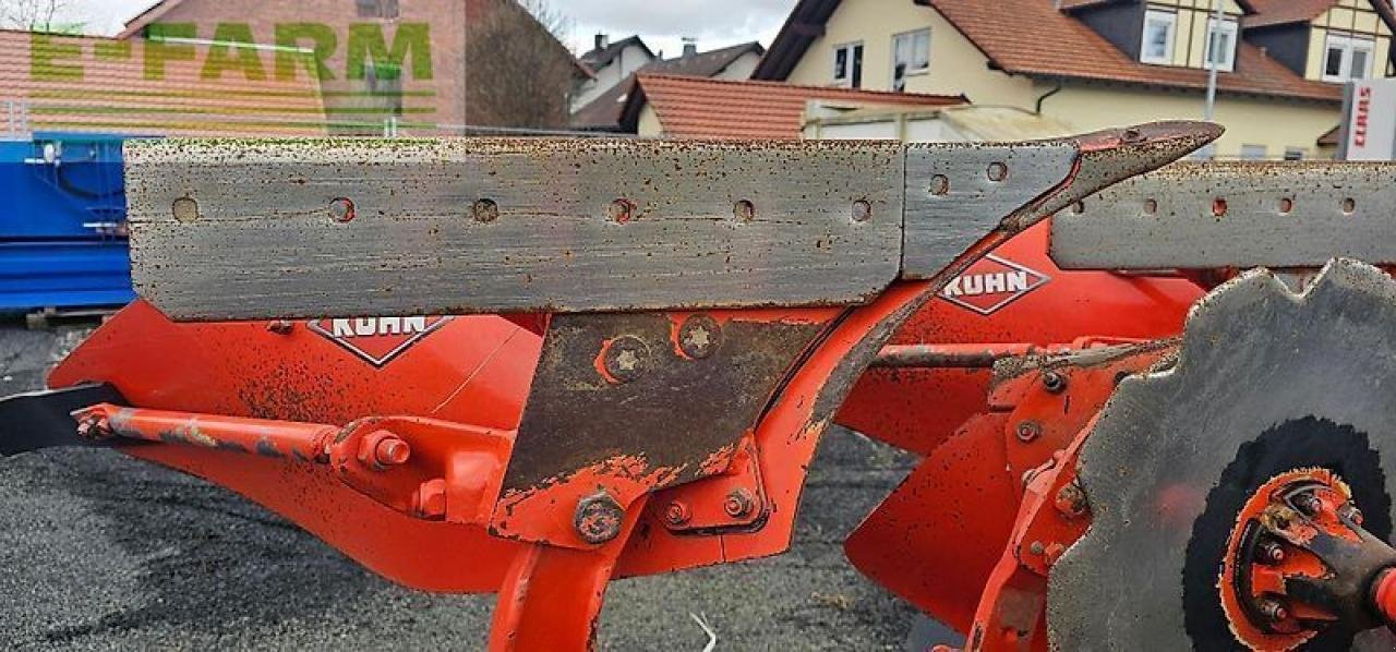 Pflug от тип Kuhn vm 123 5h vario pflug, 5 schar, hydr. steinsicherung, vorschäler, varibar, Gebrauchtmaschine в WALDKAPPEL-BISCHHAUSEN (Снимка 5)