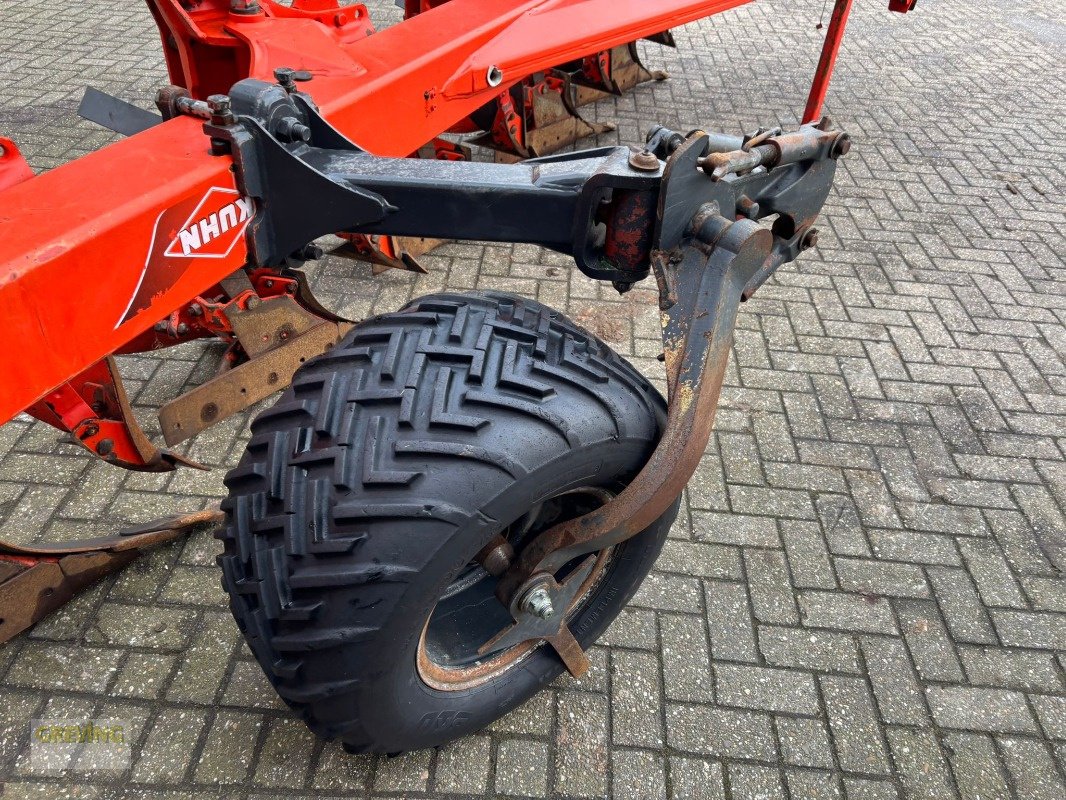 Pflug типа Kuhn VM 182, Gebrauchtmaschine в Ahaus (Фотография 10)