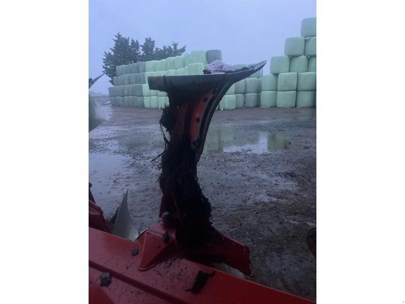 Pflug typu Kuhn VM-LOS183-6T, Gebrauchtmaschine v ANTIGNY (Obrázek 6)