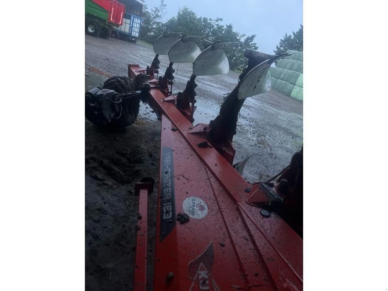 Pflug typu Kuhn VM-LOS183-6T, Gebrauchtmaschine v ANTIGNY (Obrázek 4)