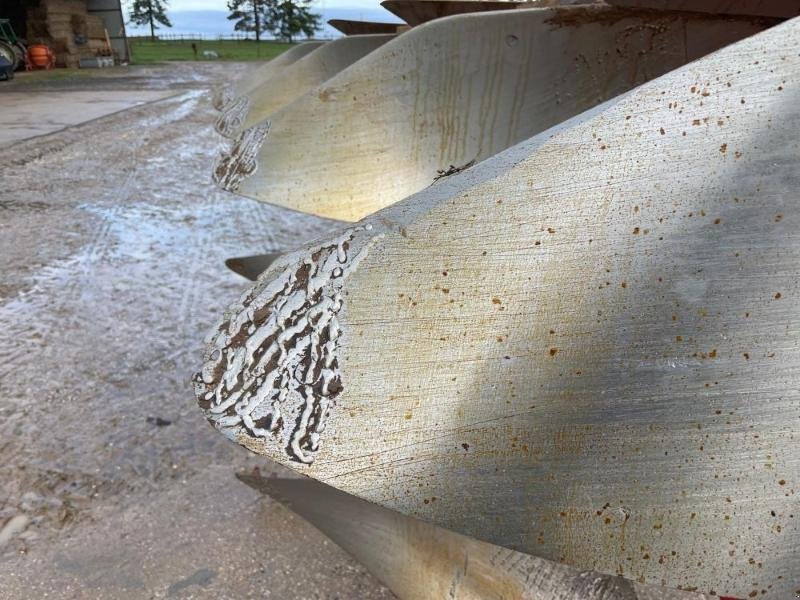 Pflug от тип Kuhn VM121.5NSH, Gebrauchtmaschine в BRAY en Val (Снимка 7)