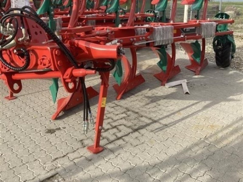 Pflug des Typs Kverneland 2300 S 4 furet krop 28, Gebrauchtmaschine in Mern (Bild 1)